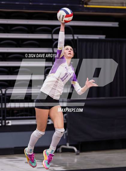 Thumbnail 2 in Desert Hills vs. Uintah (UHSAA 4A Second Round) photogallery.