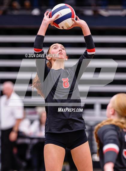 Thumbnail 1 in Desert Hills vs. Uintah (UHSAA 4A Second Round) photogallery.