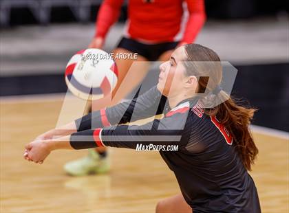 Thumbnail 1 in Desert Hills vs. Uintah (UHSAA 4A Second Round) photogallery.