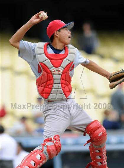 Thumbnail 3 in Monroe vs. Westchester (CIF LA City Section D2 Final) photogallery.