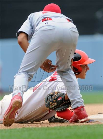 Thumbnail 1 in Monroe vs. Westchester (CIF LA City Section D2 Final) photogallery.