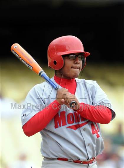 Thumbnail 1 in Monroe vs. Westchester (CIF LA City Section D2 Final) photogallery.