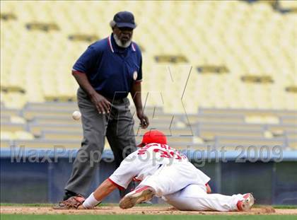 Thumbnail 1 in Monroe vs. Westchester (CIF LA City Section D2 Final) photogallery.