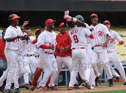 Thumbnail 2 in Monroe vs. Westchester (CIF LA City Section D2 Final) photogallery.