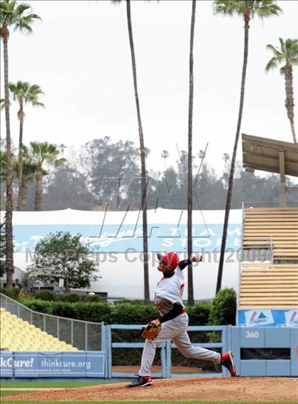 Thumbnail 1 in Monroe vs. Westchester (CIF LA City Section D2 Final) photogallery.