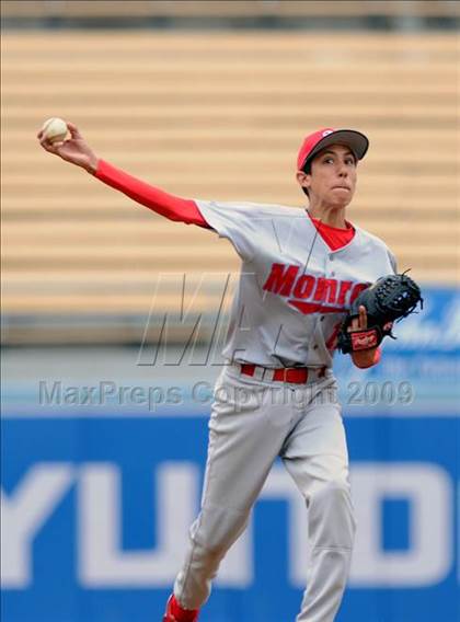 Thumbnail 2 in Monroe vs. Westchester (CIF LA City Section D2 Final) photogallery.