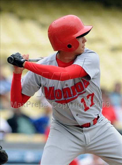 Thumbnail 1 in Monroe vs. Westchester (CIF LA City Section D2 Final) photogallery.