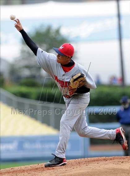 Thumbnail 2 in Monroe vs. Westchester (CIF LA City Section D2 Final) photogallery.