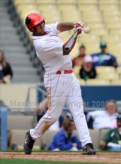 Thumbnail 2 in Monroe vs. Westchester (CIF LA City Section D2 Final) photogallery.