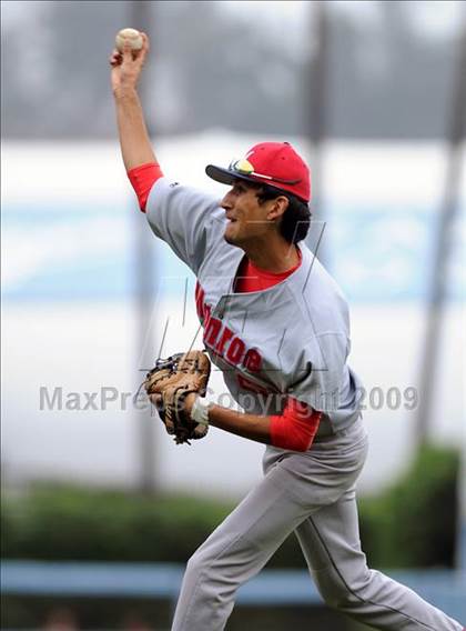 Thumbnail 3 in Monroe vs. Westchester (CIF LA City Section D2 Final) photogallery.