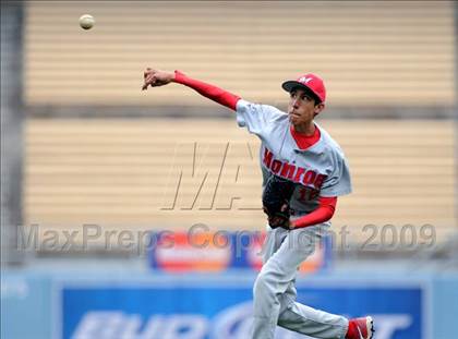 Thumbnail 3 in Monroe vs. Westchester (CIF LA City Section D2 Final) photogallery.