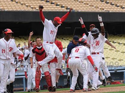 Thumbnail 2 in Monroe vs. Westchester (CIF LA City Section D2 Final) photogallery.