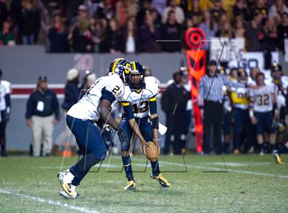 Thumbnail 3 in South Iredell vs. Carrboro (NCHSAA 2AA Final) photogallery.