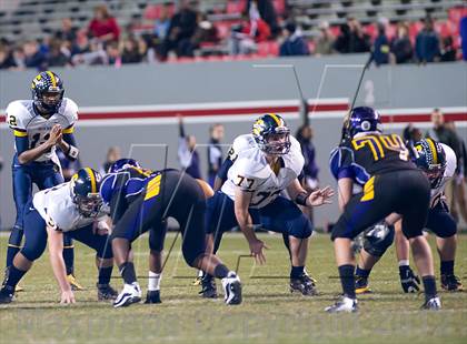 Thumbnail 1 in South Iredell vs. Carrboro (NCHSAA 2AA Final) photogallery.
