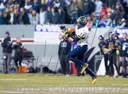 Thumbnail 3 in South Iredell vs. Carrboro (NCHSAA 2AA Final) photogallery.