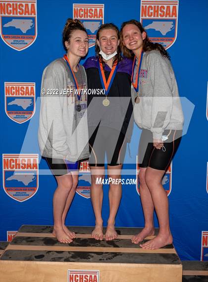 Thumbnail 2 in NCHSAA 3A State Championship photogallery.