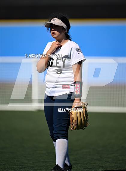 Thumbnail 2 in Gridley @ Shasta (Anderson Tournament) photogallery.