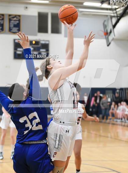 Thumbnail 3 in Chaparral (CO) vs. Chandler (Nike Tournament of Champions) photogallery.