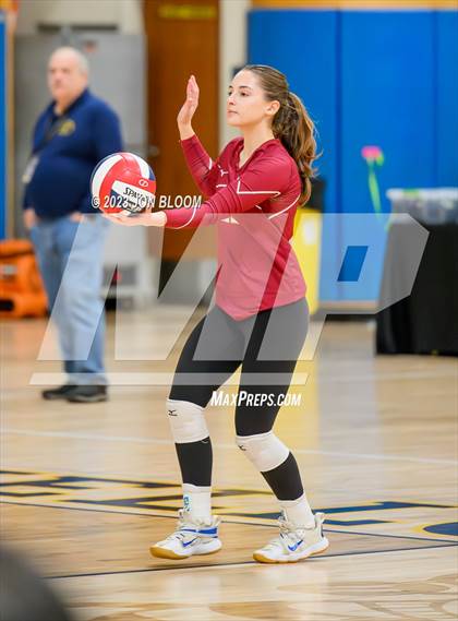 Thumbnail 3 in St. Joseph vs. Farmington (CIAC Class L Final) photogallery.