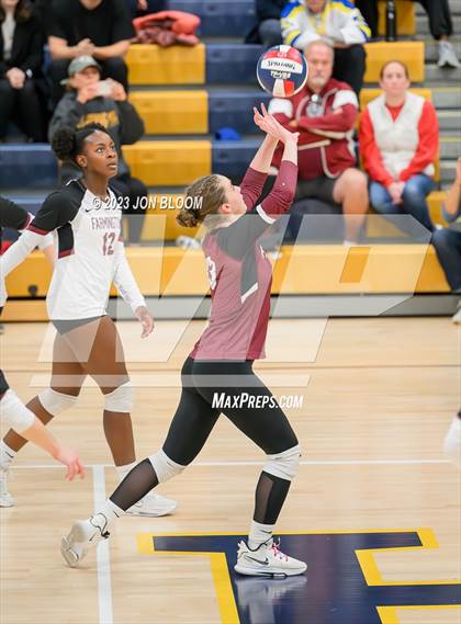 Thumbnail 1 in St. Joseph vs. Farmington (CIAC Class L Final) photogallery.