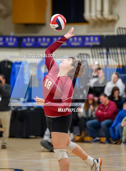 Thumbnail 1 in St. Joseph vs. Farmington (CIAC Class L Final) photogallery.