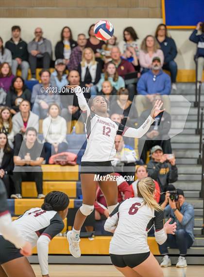 Thumbnail 2 in St. Joseph vs. Farmington (CIAC Class L Final) photogallery.