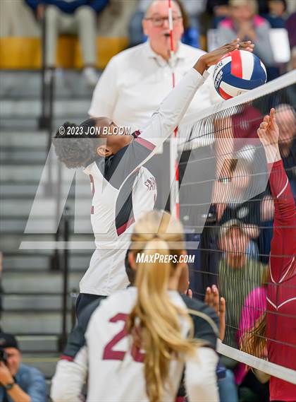 Thumbnail 1 in St. Joseph vs. Farmington (CIAC Class L Final) photogallery.