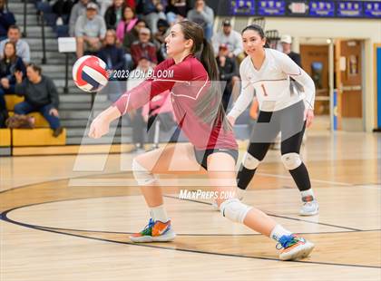 Thumbnail 3 in St. Joseph vs. Farmington (CIAC Class L Final) photogallery.
