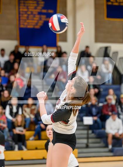 Thumbnail 2 in St. Joseph vs. Farmington (CIAC Class L Final) photogallery.