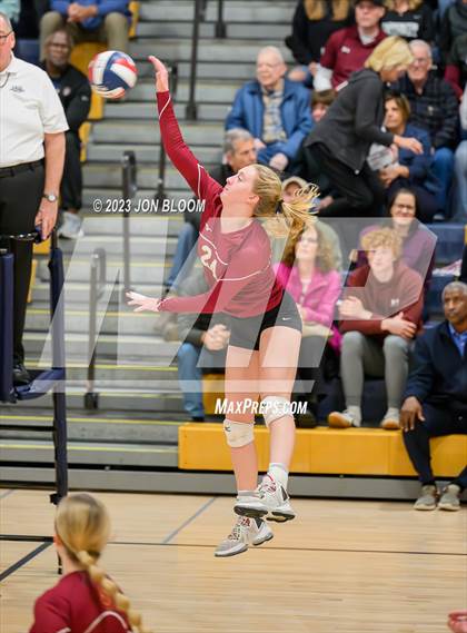 Thumbnail 3 in St. Joseph vs. Farmington (CIAC Class L Final) photogallery.