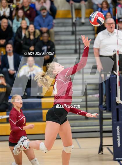 Thumbnail 2 in St. Joseph vs. Farmington (CIAC Class L Final) photogallery.