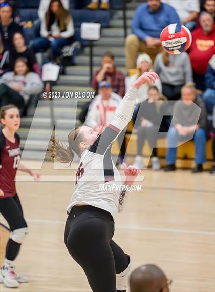 Thumbnail 3 in St. Joseph vs. Farmington (CIAC Class L Final) photogallery.