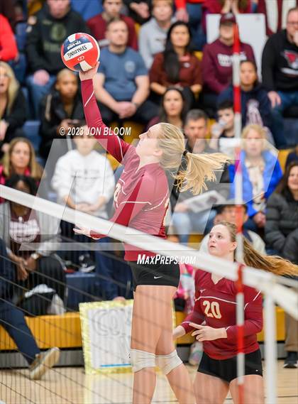 Thumbnail 2 in St. Joseph vs. Farmington (CIAC Class L Final) photogallery.