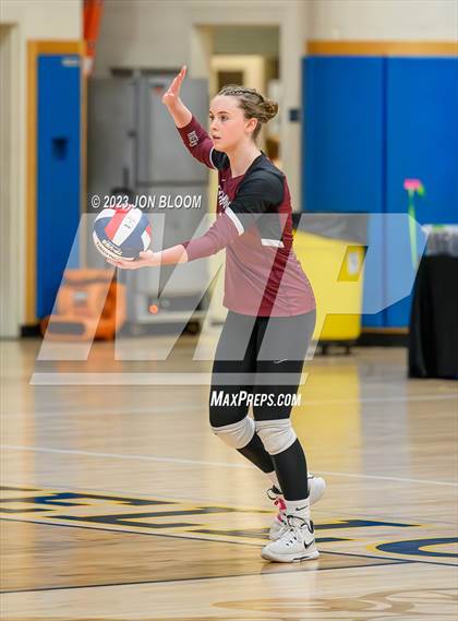 Thumbnail 1 in St. Joseph vs. Farmington (CIAC Class L Final) photogallery.