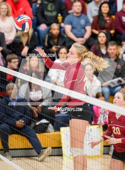Thumbnail 1 in St. Joseph vs. Farmington (CIAC Class L Final) photogallery.