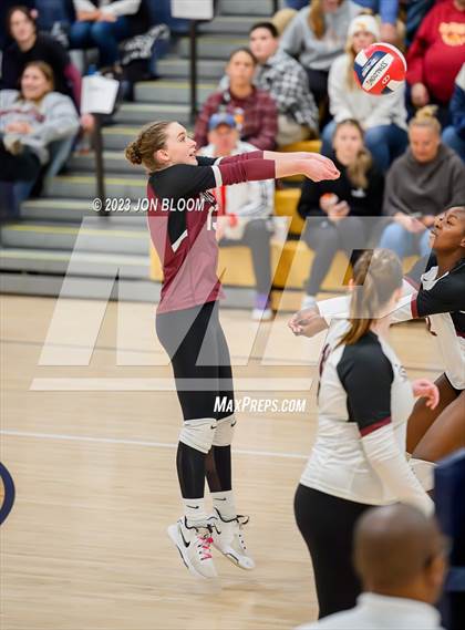 Thumbnail 1 in St. Joseph vs. Farmington (CIAC Class L Final) photogallery.