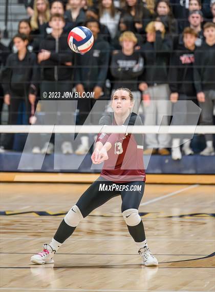 Thumbnail 1 in St. Joseph vs. Farmington (CIAC Class L Final) photogallery.