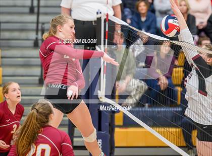 Thumbnail 3 in St. Joseph vs. Farmington (CIAC Class L Final) photogallery.