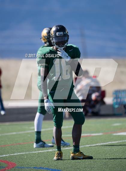 Thumbnail 2 in Pomona vs. Mountain Vista photogallery.
