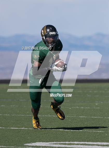 Thumbnail 2 in Pomona vs. Mountain Vista photogallery.