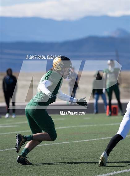 Thumbnail 2 in Pomona vs. Mountain Vista photogallery.