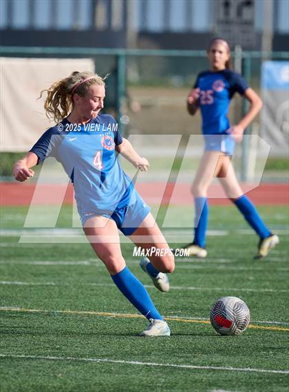 Thumbnail 1 in Colfax @ Tamalpais photogallery.