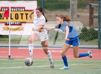 Thumbnail 1 in Colfax @ Tamalpais photogallery.