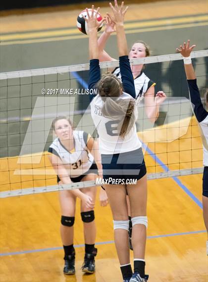 Thumbnail 1 in Hixson @ Soddy Daisy photogallery.