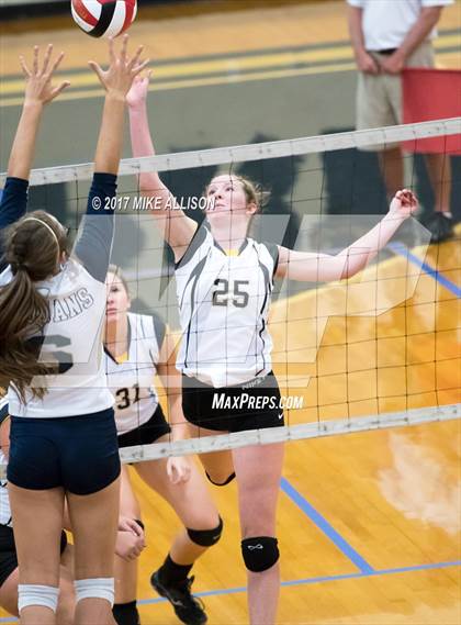 Thumbnail 2 in Hixson @ Soddy Daisy photogallery.