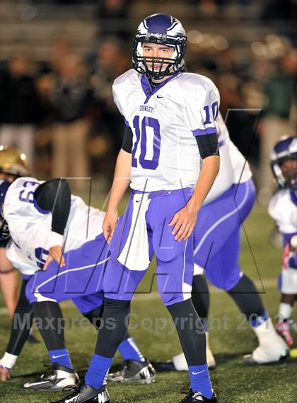 Thumbnail 1 in Birdville vs. Crowley (UIL 4A Division 1 Region 1 Area Playoff) photogallery.