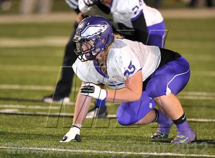 Thumbnail 3 in Birdville vs. Crowley (UIL 4A Division 1 Region 1 Area Playoff) photogallery.
