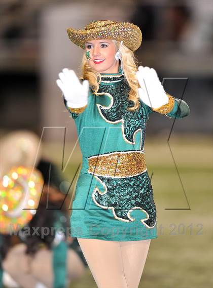 Thumbnail 1 in Birdville vs. Crowley (UIL 4A Division 1 Region 1 Area Playoff) photogallery.