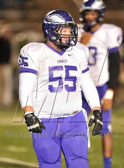 Thumbnail 3 in Birdville vs. Crowley (UIL 4A Division 1 Region 1 Area Playoff) photogallery.