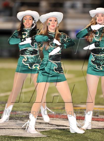 Thumbnail 2 in Birdville vs. Crowley (UIL 4A Division 1 Region 1 Area Playoff) photogallery.